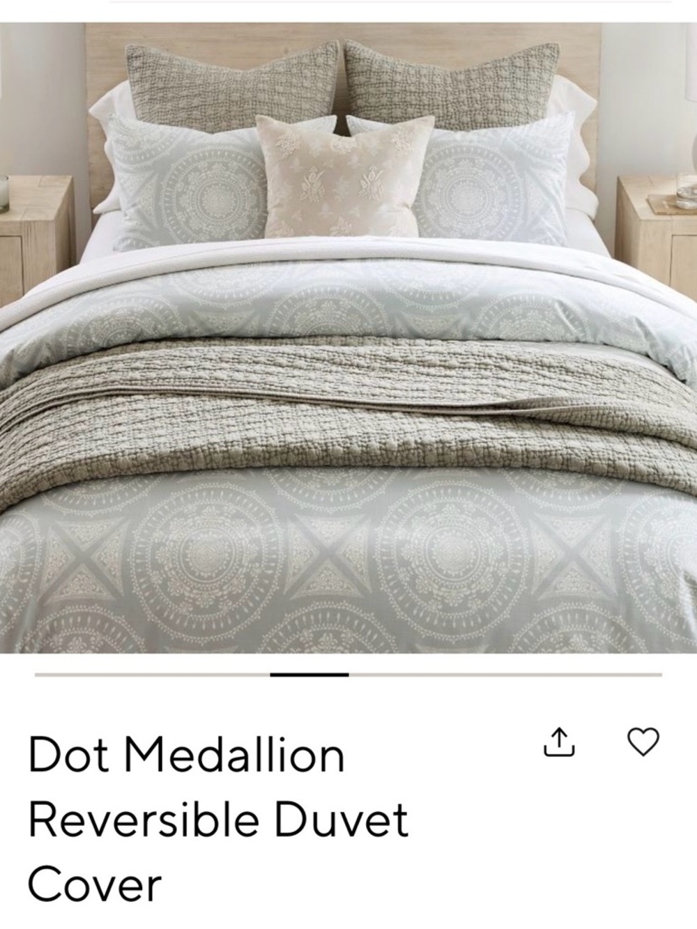Pottery Barn’s Dot Medallion Reversible Duvet Cover Queen NWT